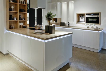  Nam libero tempore, cum soluta nobis est eligendi